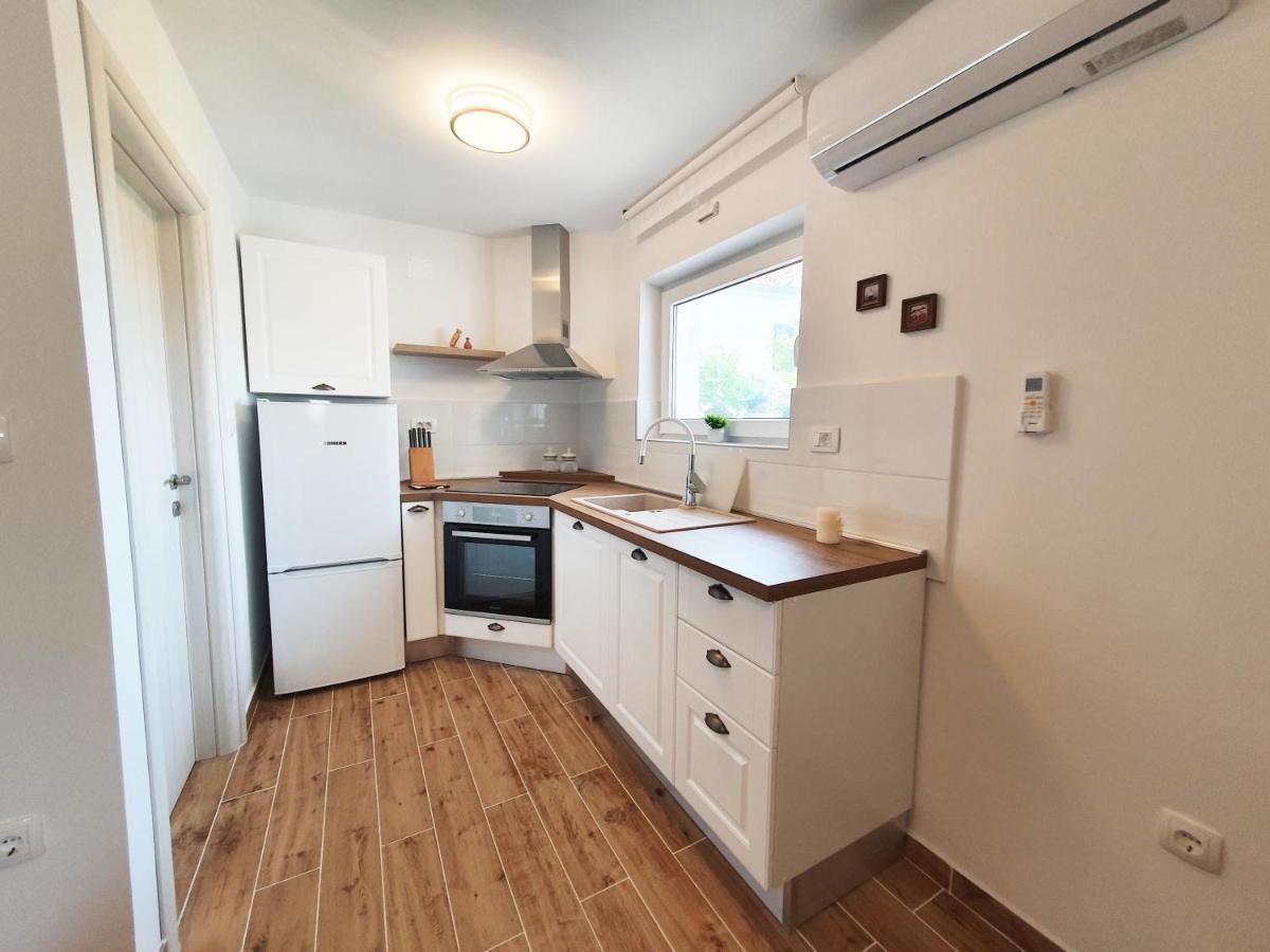 מורטר Apartmani Daniela מראה חיצוני תמונה